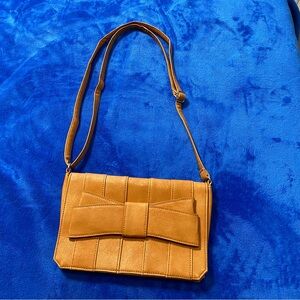 Preowned BEAUS Bag PU Leather Front Bow Embellished Crossbody Gold Purse